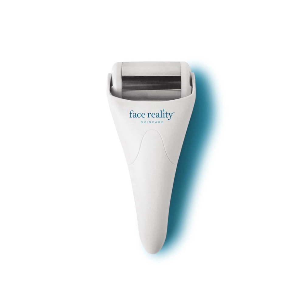 NWOT Face Reality The Cold Roller